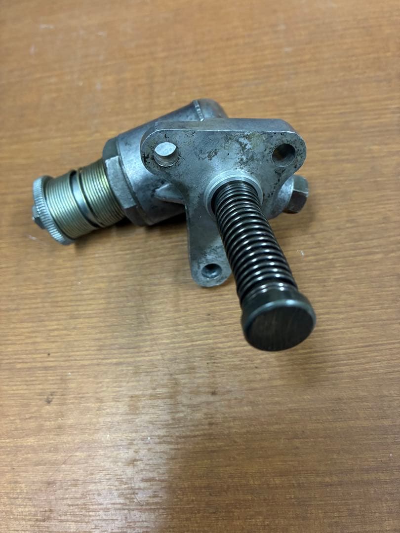 GS400 カムチェーンテンショナー　純正品　SUZUKI 廃盤　旧車バイク