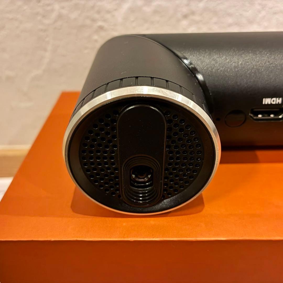 美品‼️Funlogy モバイルプロジェクター X-03