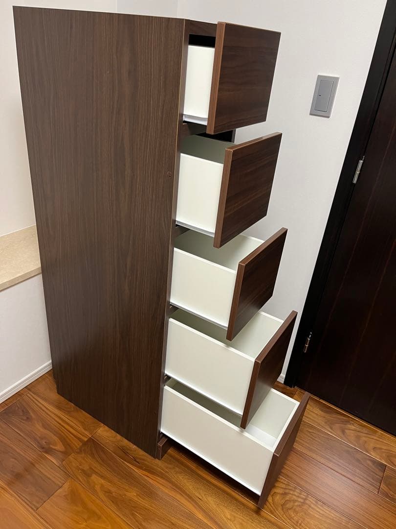 美品 ディノス タワーチェスト 定価6万