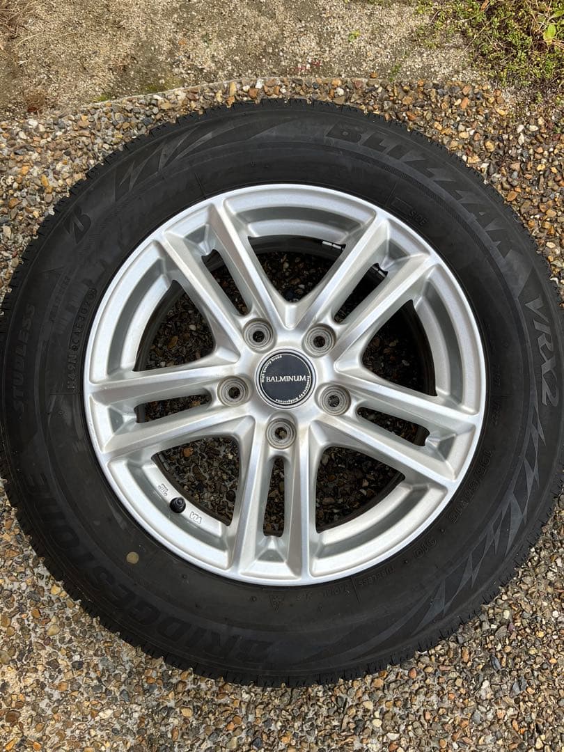 ブリヂストン バルミナ ブリザック スタッドレスセット195/65R15