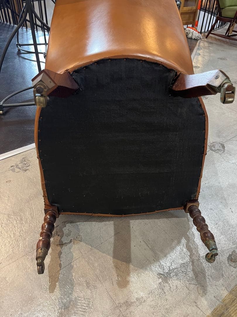 カールトンチェア