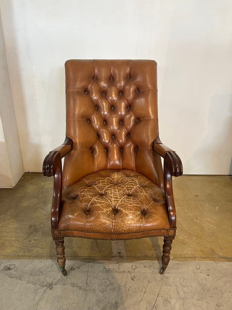 カールトンチェア