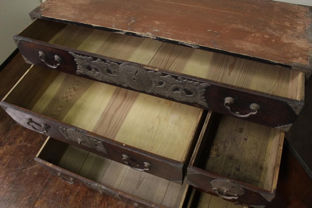 仙台箪笥 時代箪笥 欅 菊唐草 木瓜 金具 古家具 和箪笥 古道具 古民家 店舗