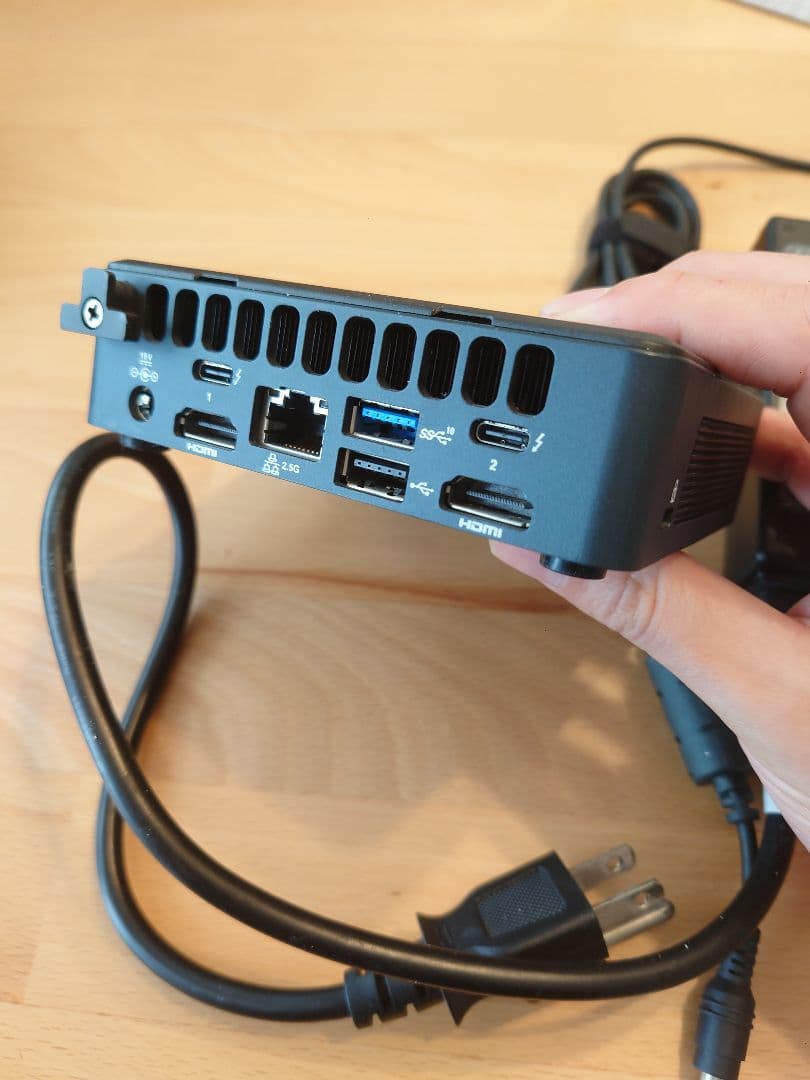 D*O様 【最終値下げ】Win11pro導入済 miniPC NUC11TNKi