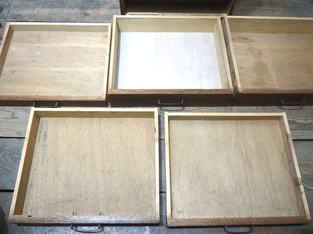 1308 ヴィンテージ　レトロな小引き出し　収納棚　書類ケース　古家具　古道具