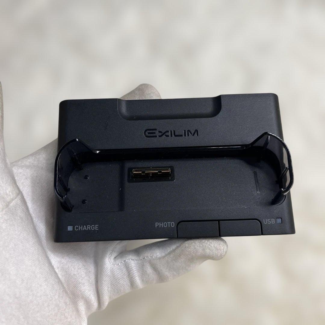 動作確認済 美品 CASIO EX-Z1200 デジカメ シルバー 充電器