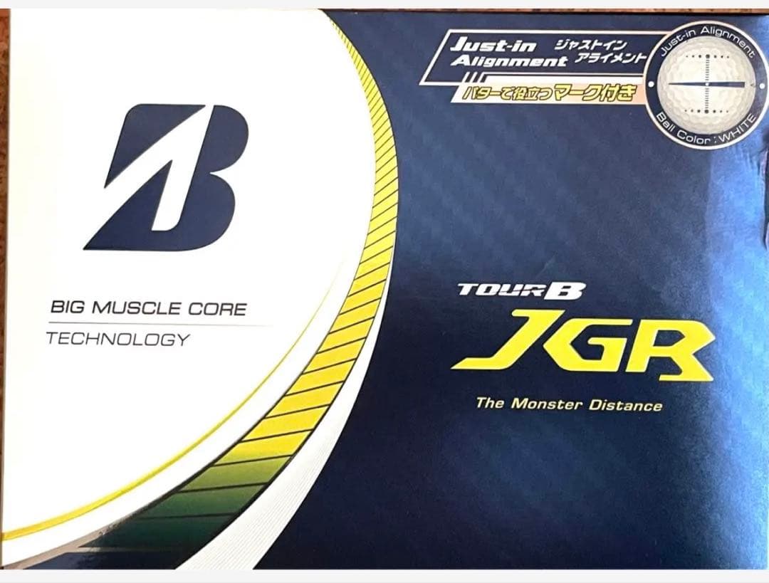 古江彩佳プロ直筆サイン入ボール1個とサイン印刷11個の合計12個です。