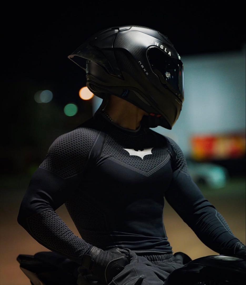 イ*ム様 【 新品未開封 】 x Batman Black SIZ