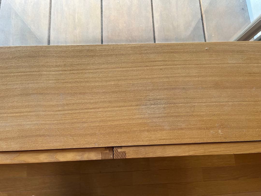 ひよこです。無印良品　ガラス扉キャビネット　薄型