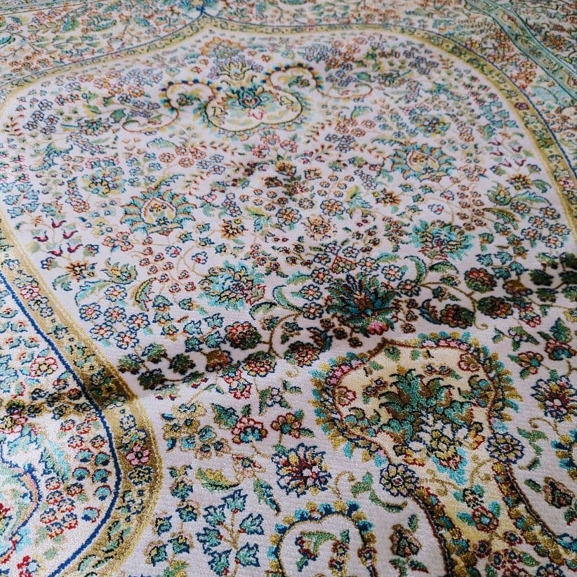 ✱NEW✱ トルコ製 最高級モダールシルク絨毯