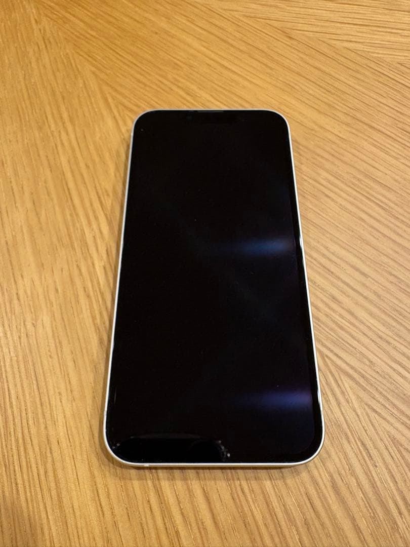iPhone 13 128GB スターライト 本体のみ