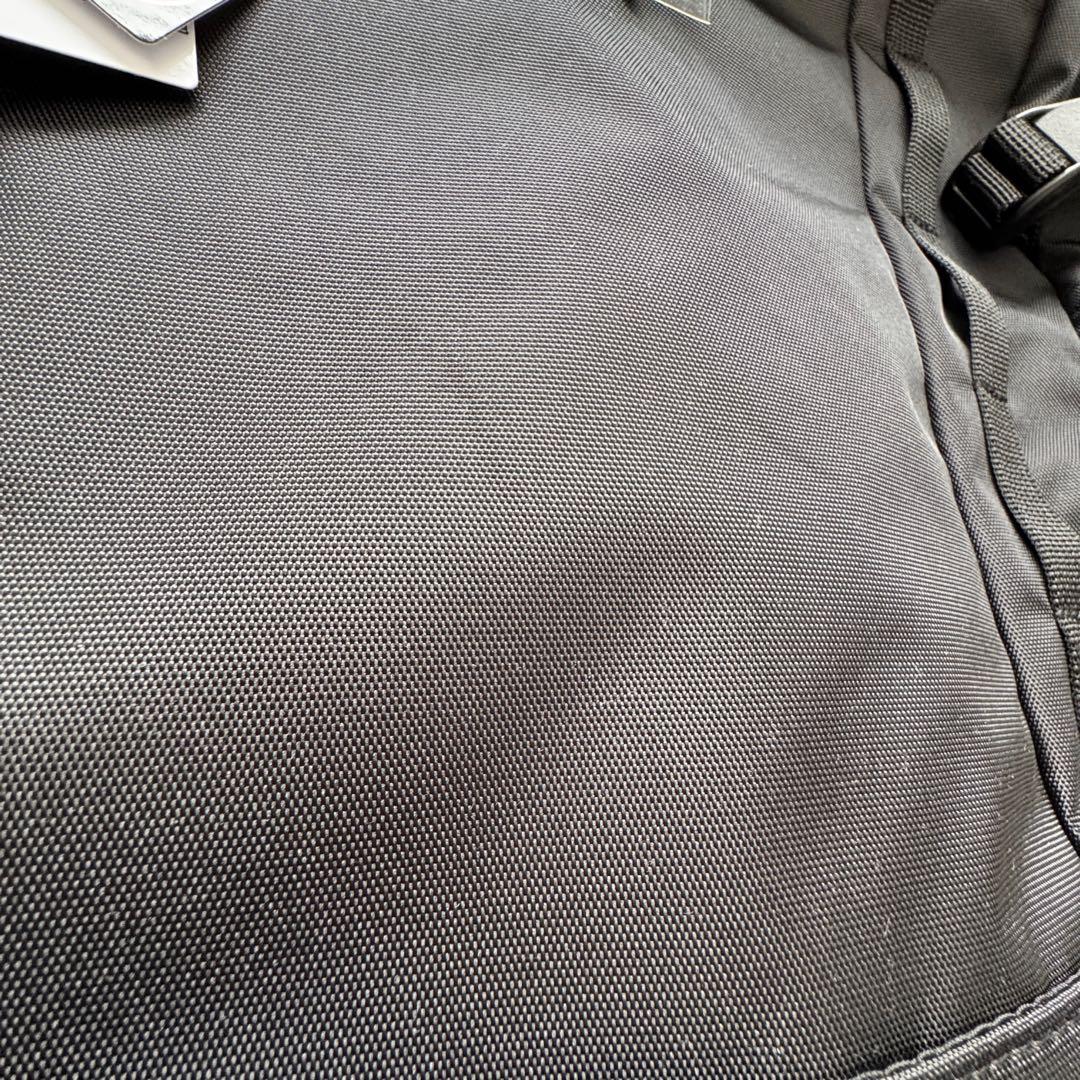 スラッシャー ランニングプッシュ リュック 30L 黒　ブラック