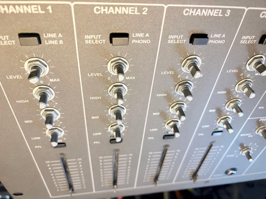 RODEC BX-9 希少DJミキサー　ベルギー製　美品　極太サウンド