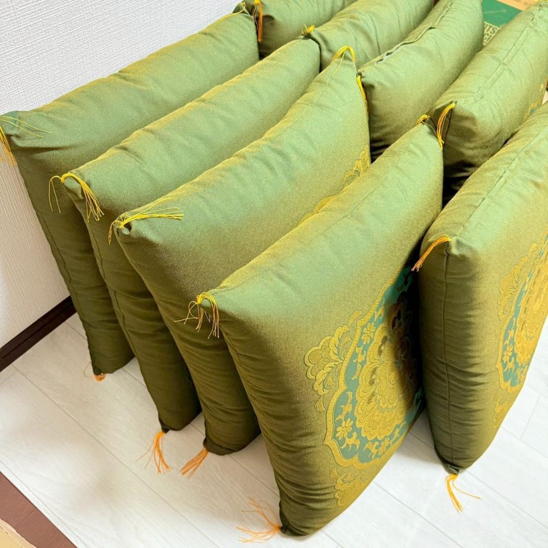 【高級金襴座布団 9枚セット】深緑×金 和風柄 法要 寺院 旅館 座布団セット