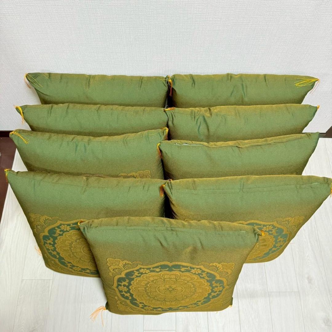 【高級金襴座布団 9枚セット】深緑×金 和風柄 法要 寺院 旅館 座布団セット