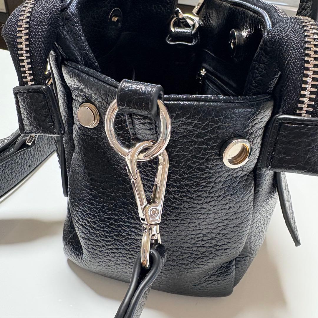 nouer 2way ショルダーバッグ ブラック チャーム3点付き