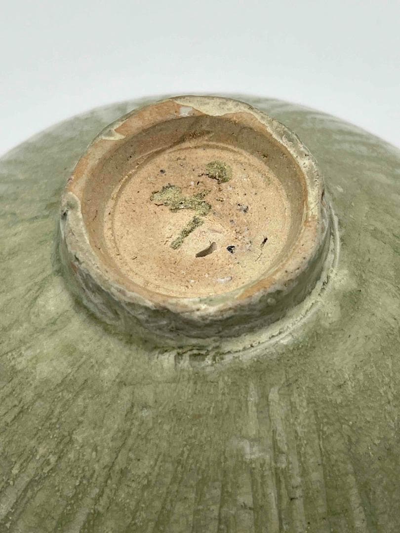 宋時代　青磁　耀州窯刻花碗　鉢　茶碗　唐物　古賞物　時代物(C-77)