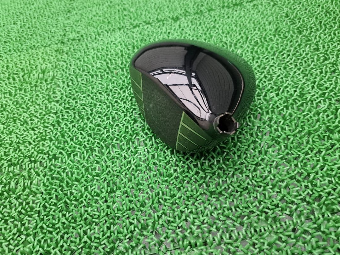 タイトリスト　GT　3　ドライバー　10.0°　ヘッド　 ( 　のみ　)