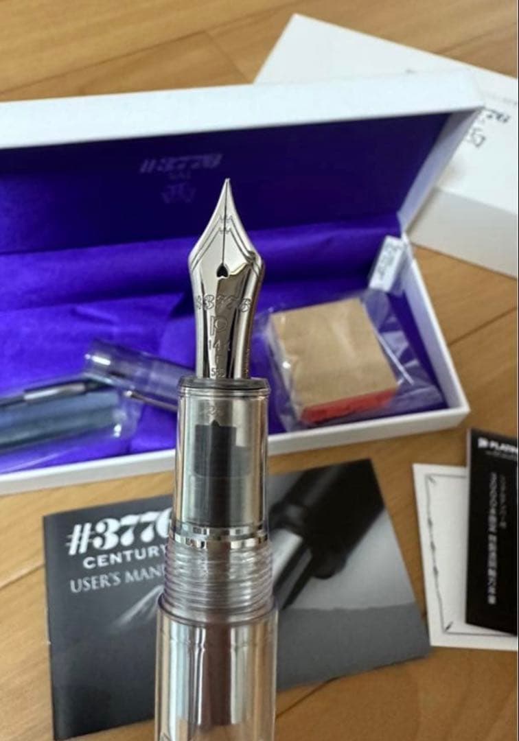 PLATINUM プラチナ 万年筆 #3776 西 sai センチュリー　細字