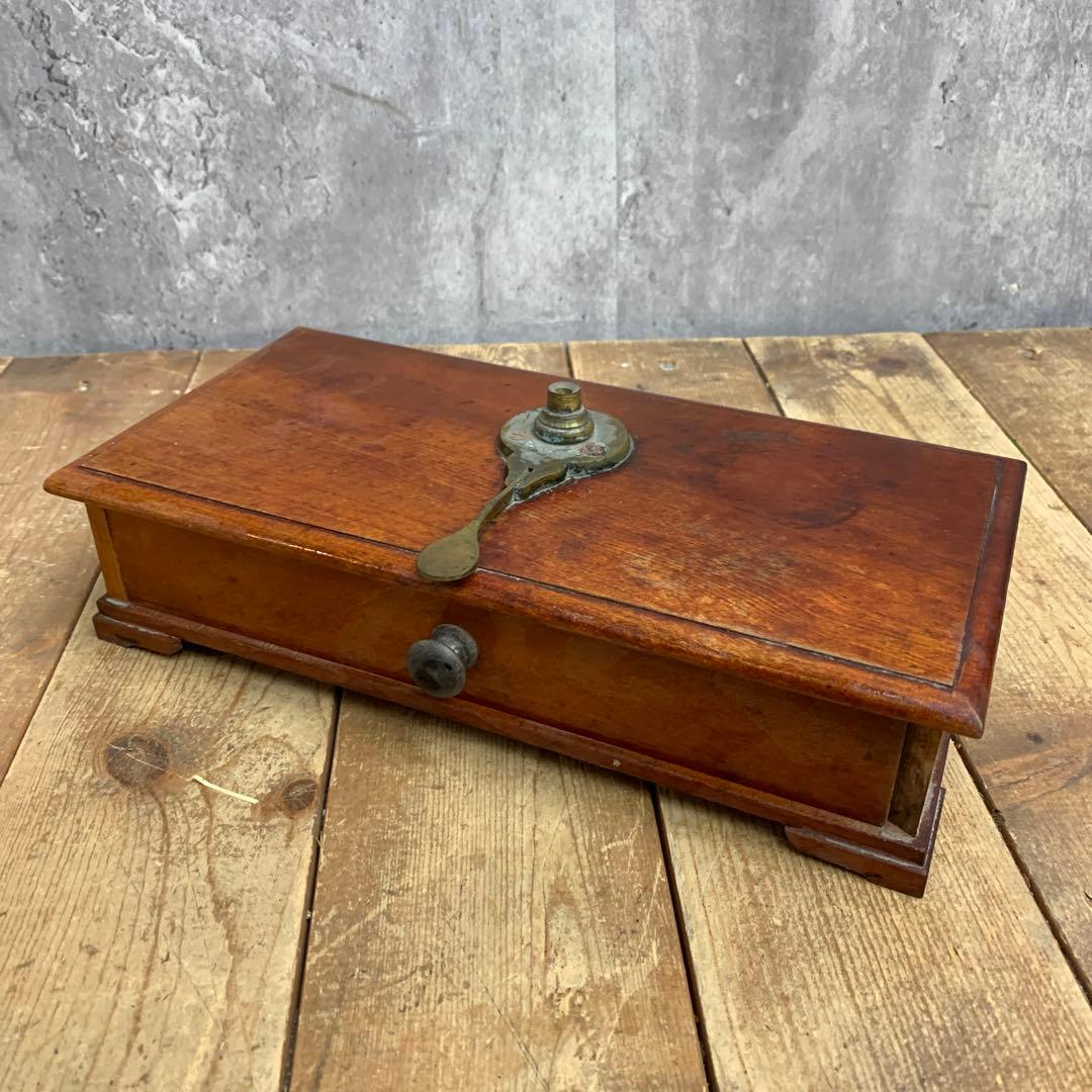 E-壁 【希少・アンティーク】木製ケース入り 天秤ばかり セット 真鍮製 ビンテ