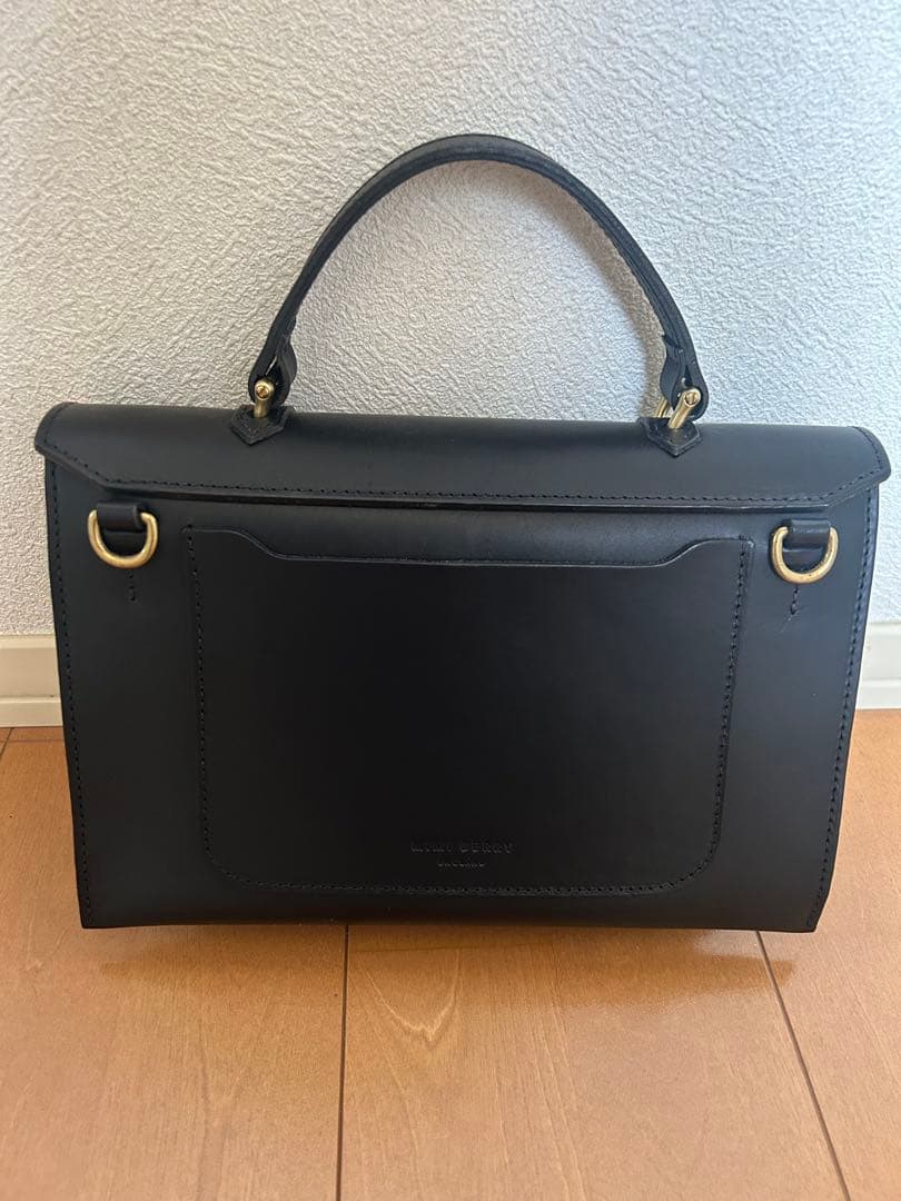 mimi berry ミミベリー　HEBE