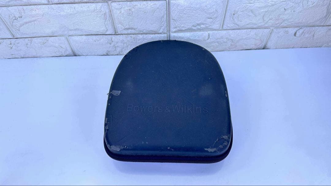 Bowers & Wilkins PX ワイヤレスヘッドホン