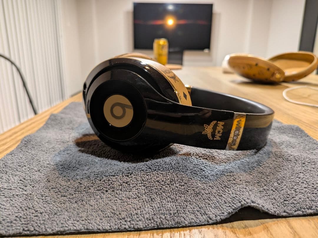 ※ポーチメイン出品 【MCMコラボ 】BeatsStudio　ヘッドフォンポーチ