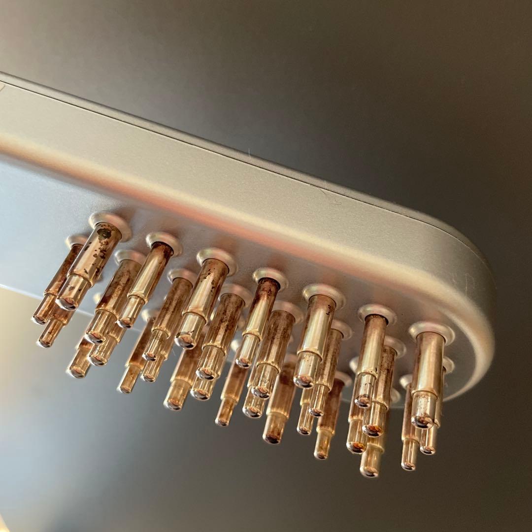 SALONIA EMS LIFT BRUSH 美顔器