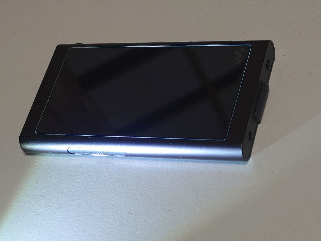 【美品】SONY ウォークマン NW-A55 16GB シリコンカバー付き