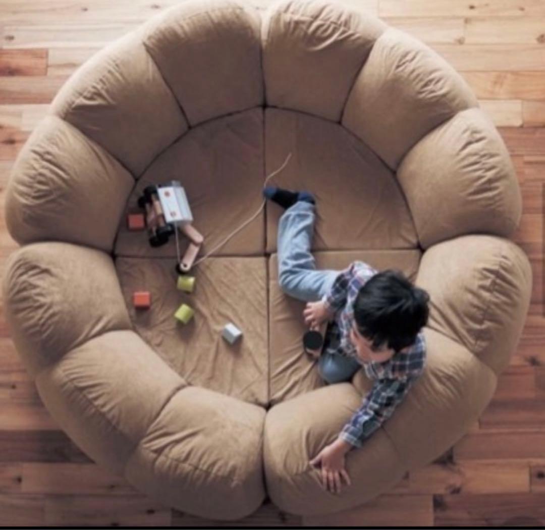 引き取り限定　ベルメゾン　巣篭もりできるクッション　ソファー　4つセット