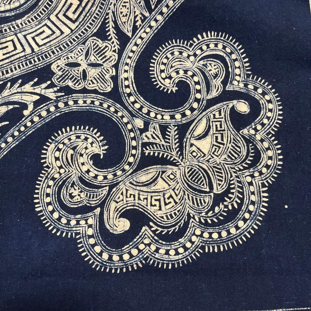 中国少数民族の古い青染め布