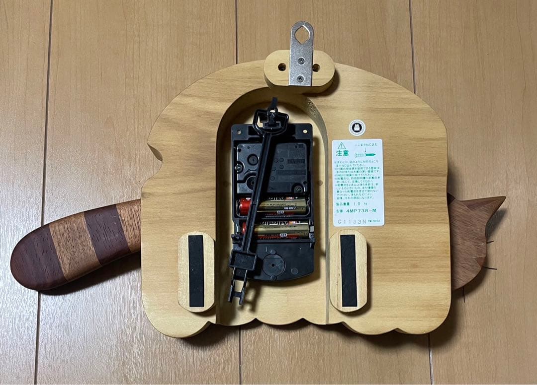 ジブリ　ねこバス手作り木製柱時計