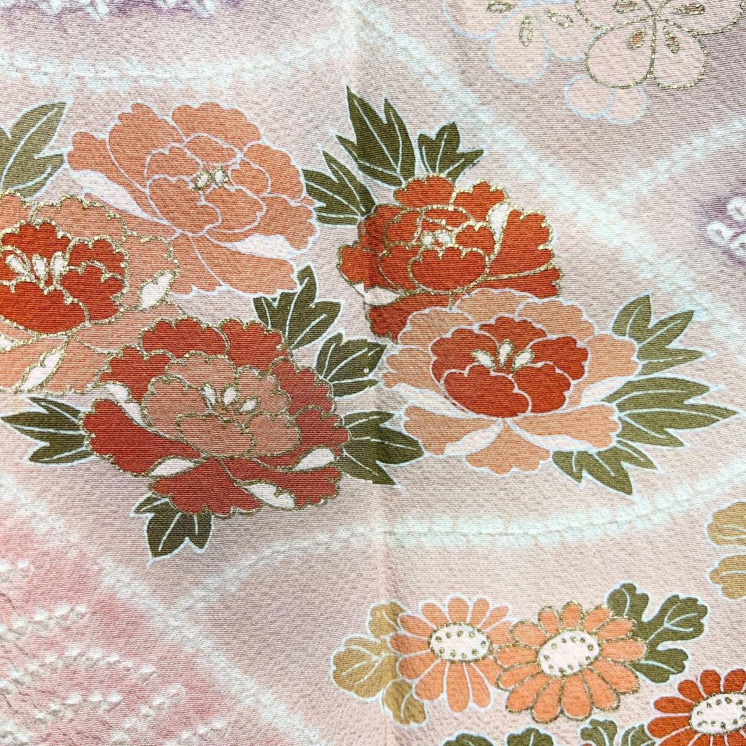 付け下げ　絞り　金彩　松竹梅　菊　桜　牡丹　芝草　着物　122b d ms