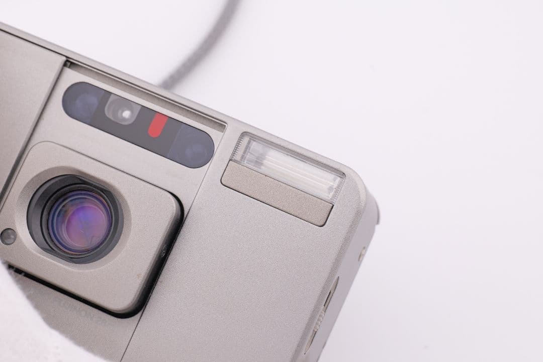 フィルムカメラ FUJIFILM TIARA