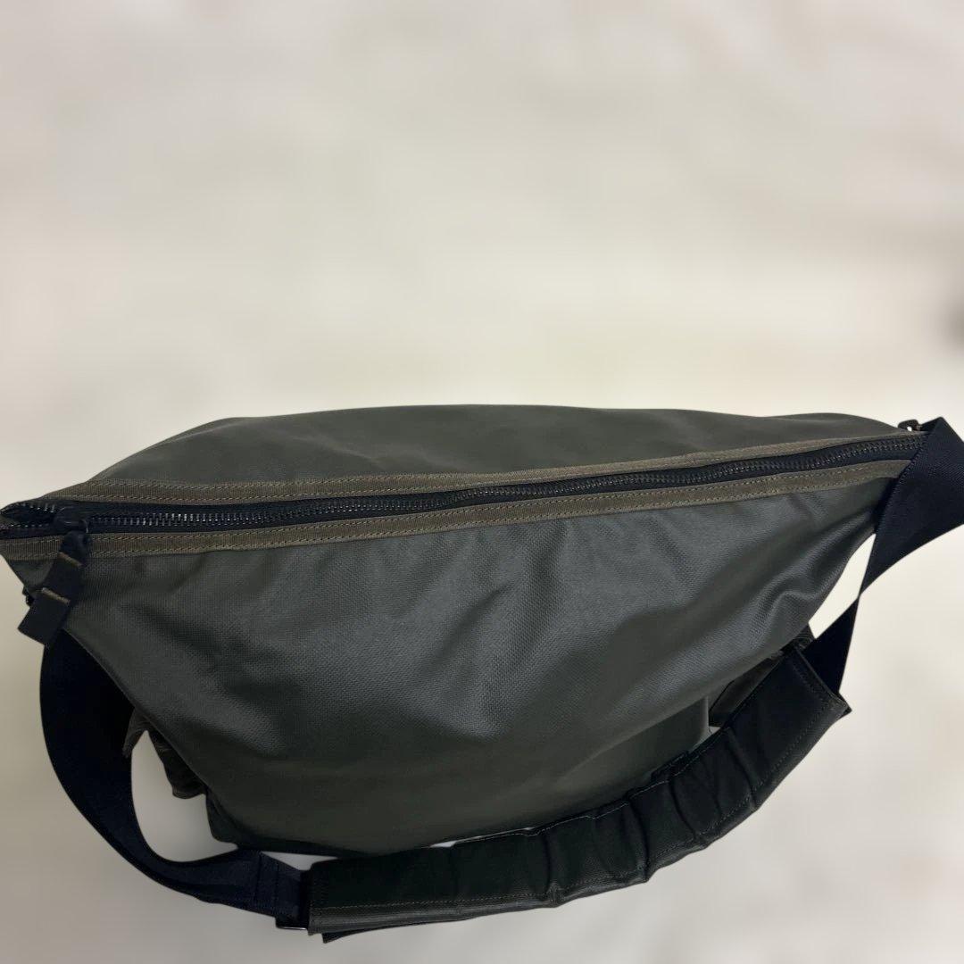 希少　美品　ポーター プリズム　ショルダーバッグ　ボディバッグ　A4収納可