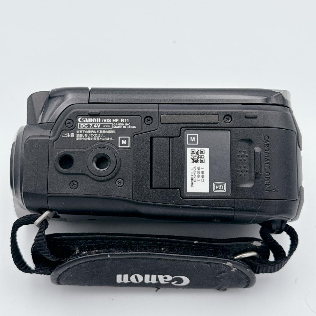 【概ね美品】Canon iVIS HF R11 32GB ビデオカメラ