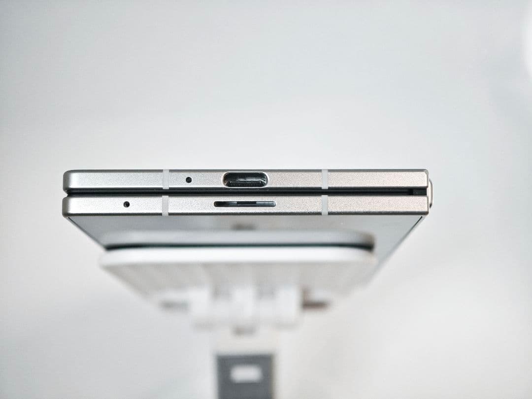 【Aランク】Galaxy Z Fold7 シルバーシャドウ 256GB 韓国版