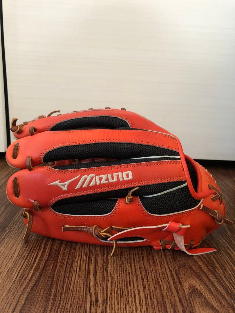 Mizuno 軟式グローブ オレンジ