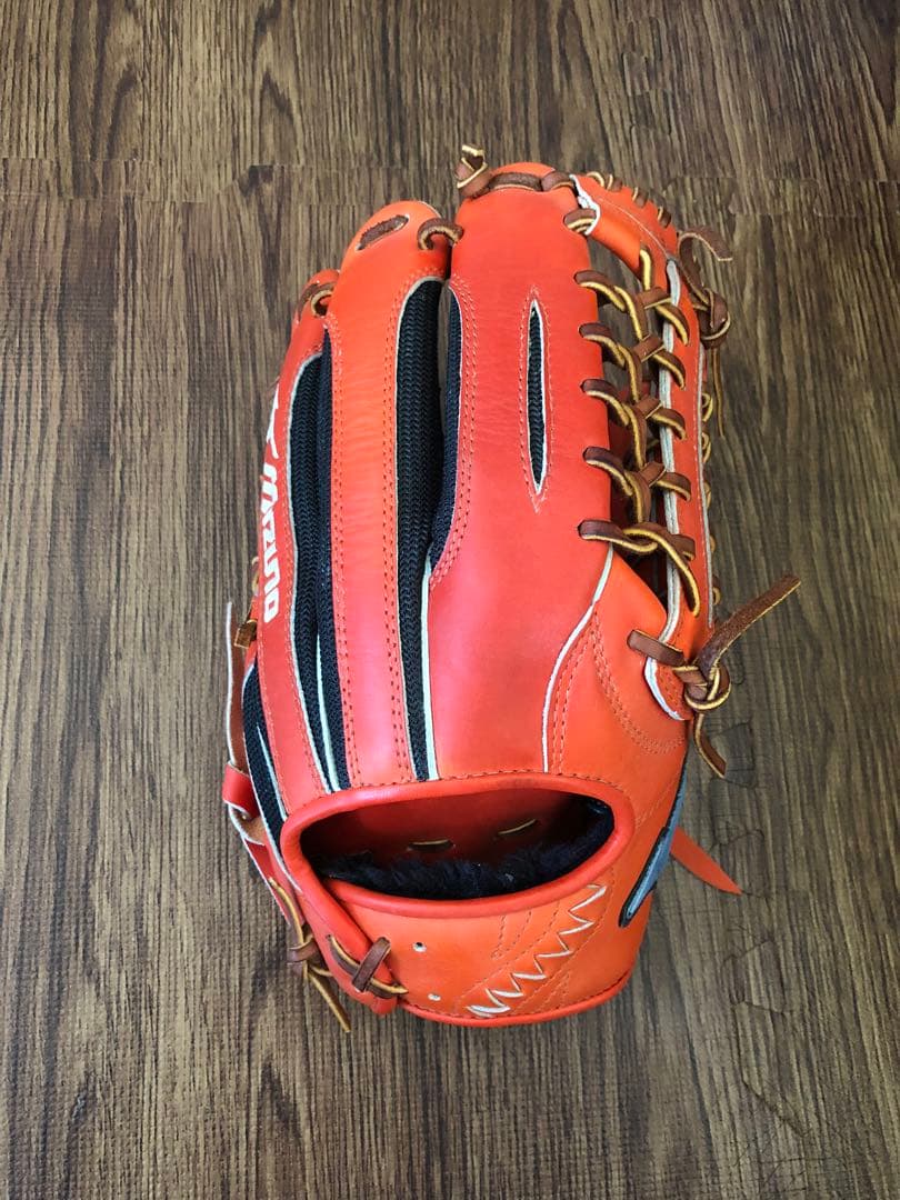 Mizuno 軟式グローブ オレンジ