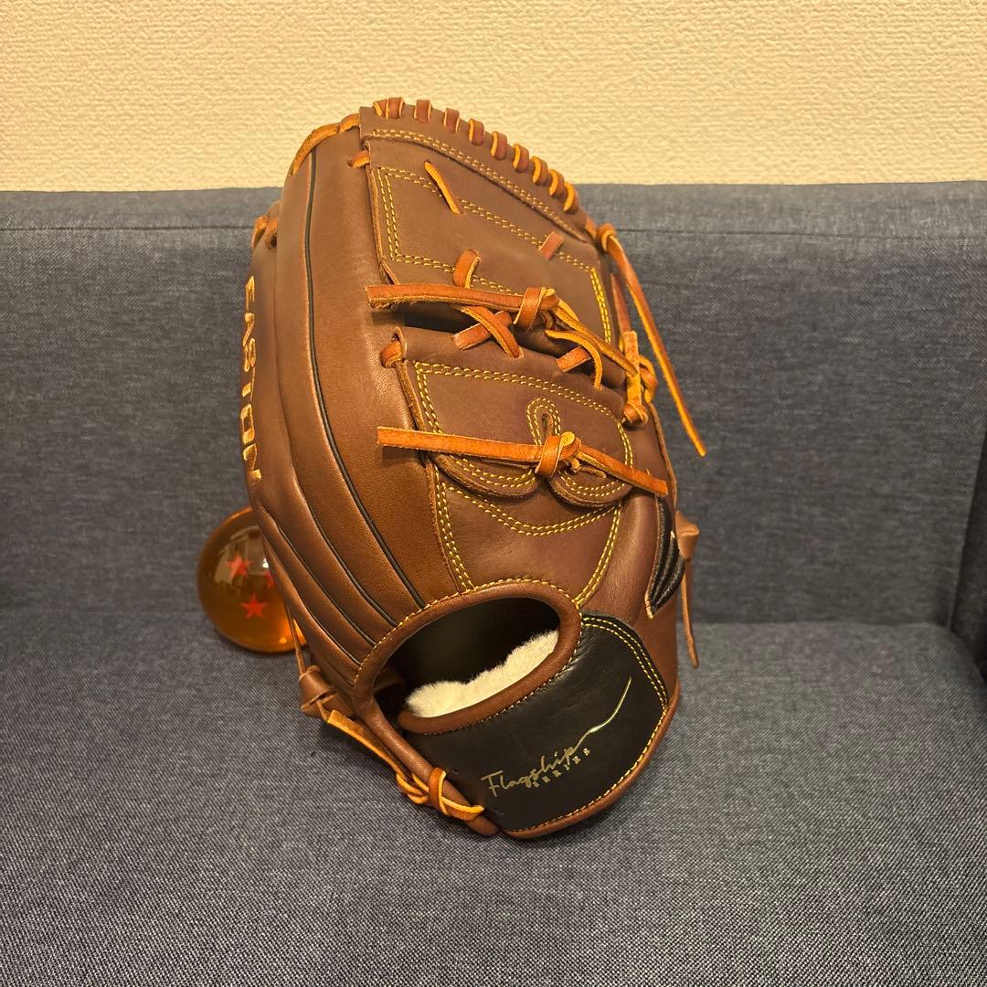 【日本未発売】EASTON FLAGSHIPシリーズ硬式投手用イーストン