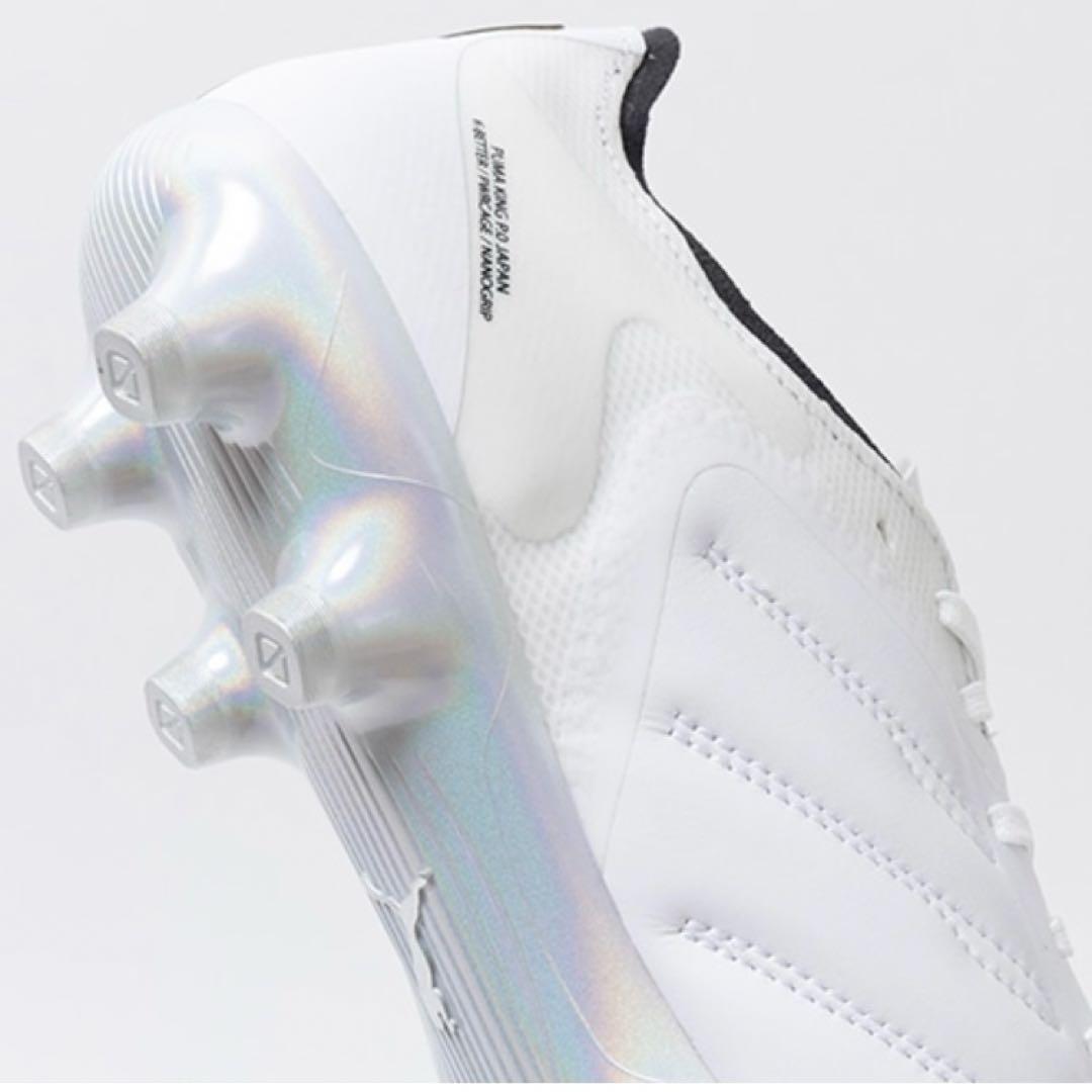 PUMA キング ミライ アルティメット 2 HG/AG ホワイト