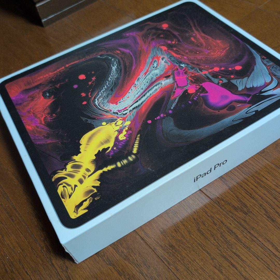 iPad Pro 12.9 インチ 第3世代64GB WiFiモデル 訳あり