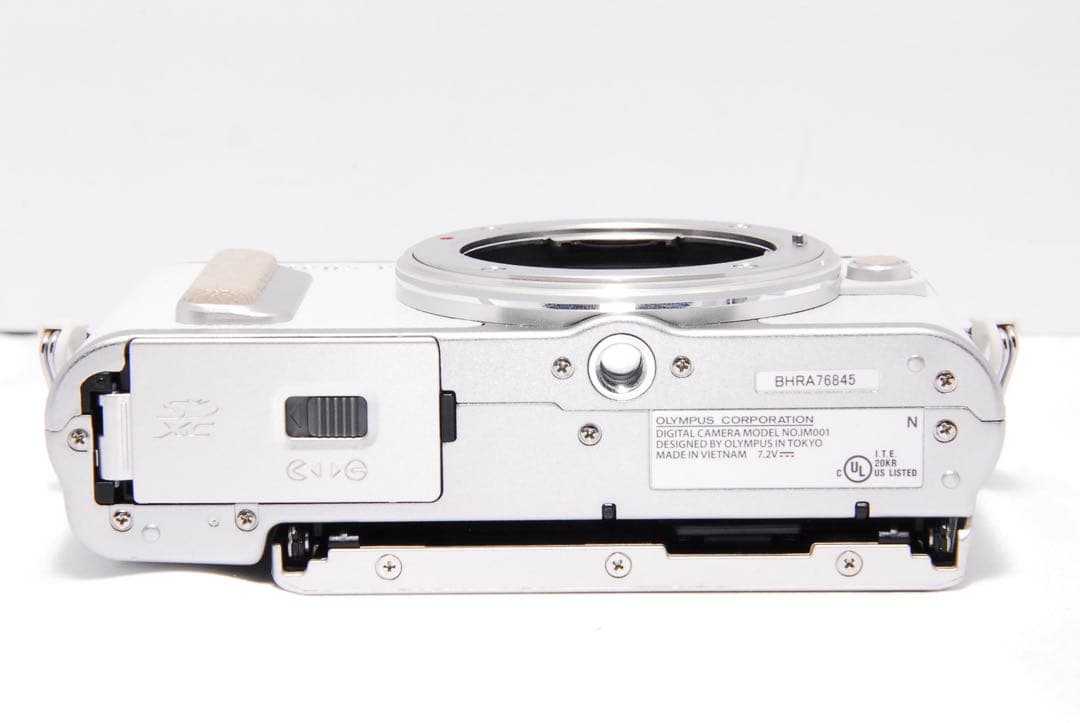 美品 OLYMPUS PEN E-PL8 レンズセット ホワイト S数 615回