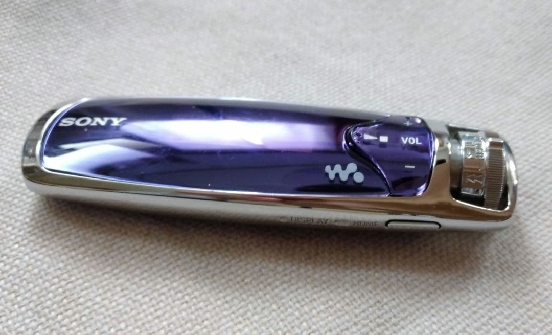 SONY NW-S703F(1GB) バイオレット ウォークマン 専用革ケース