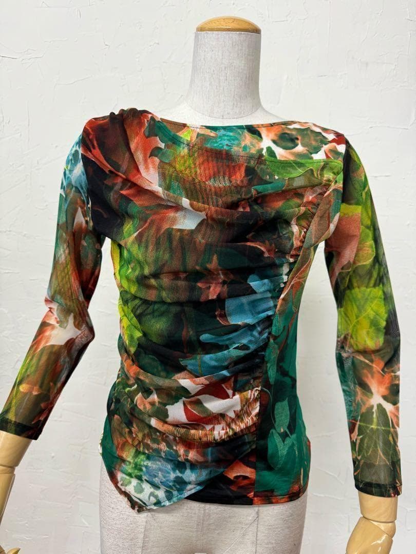 【Mサイズ】新品　JOAN社交ダンス ボタニカル柄デザインカットソー緑ｊ9066