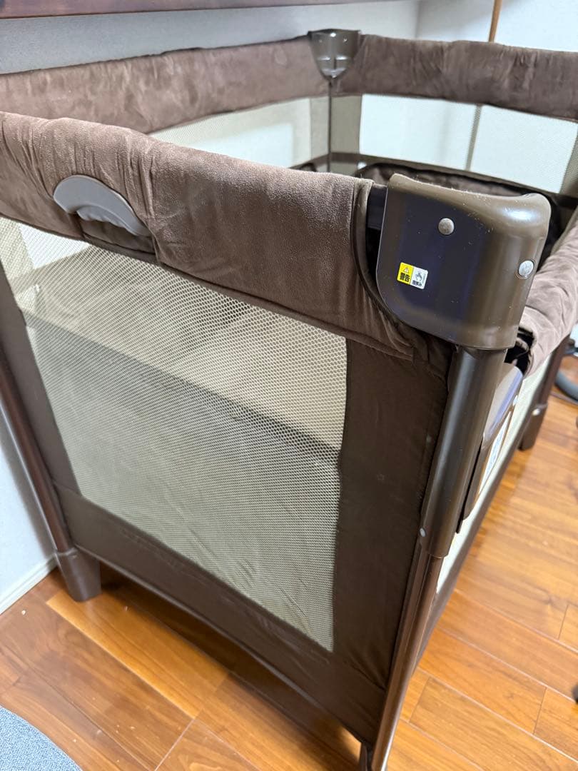 【美品】Aprica ココネルエアー プラス ベビーベッド ブラウン 折り畳み