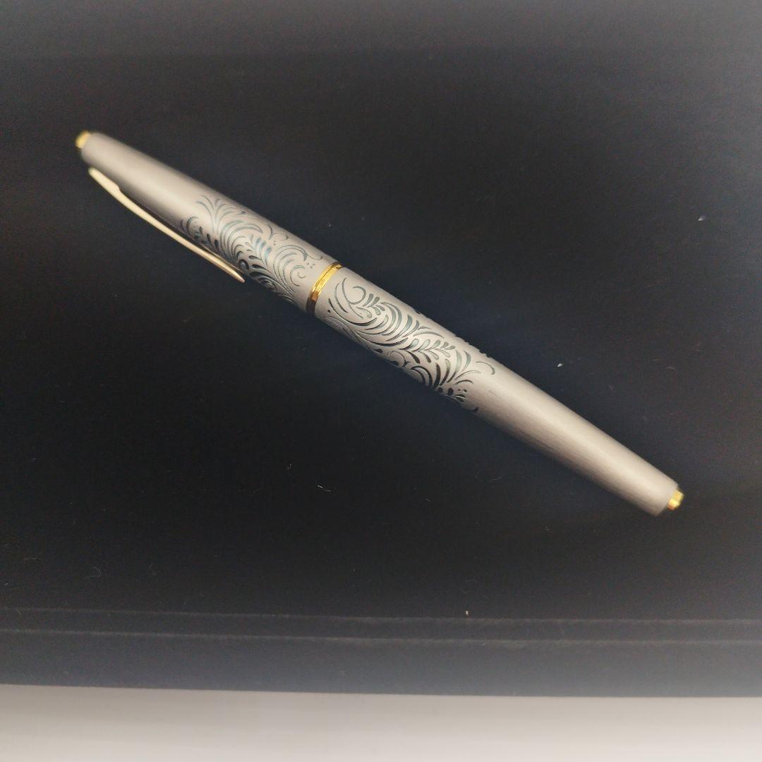 PILOT　パイロット　レディ　万年筆　唐草模様　18ｋー750