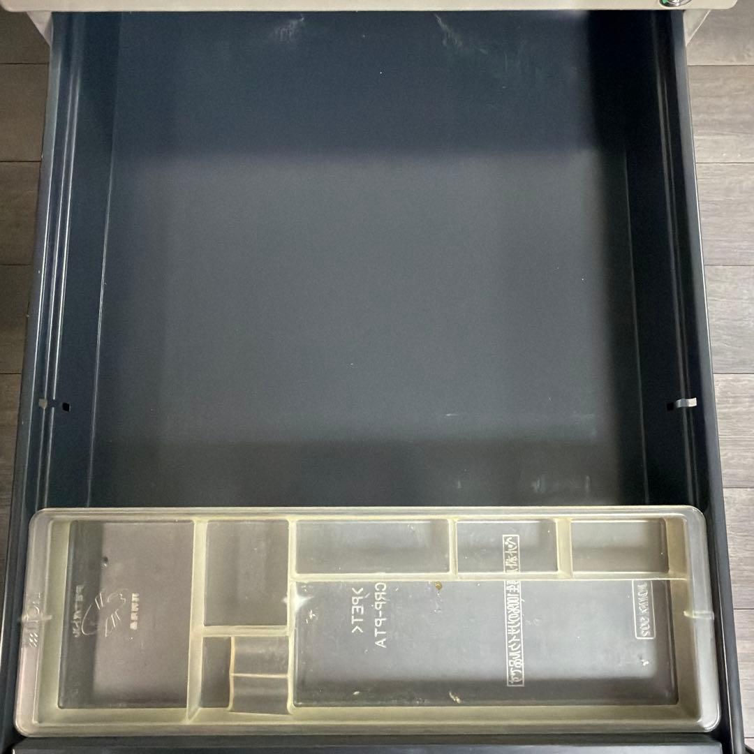 イトーキ　インワゴン　鍵付き　キャスター付き　CZ-046MACSN-WE