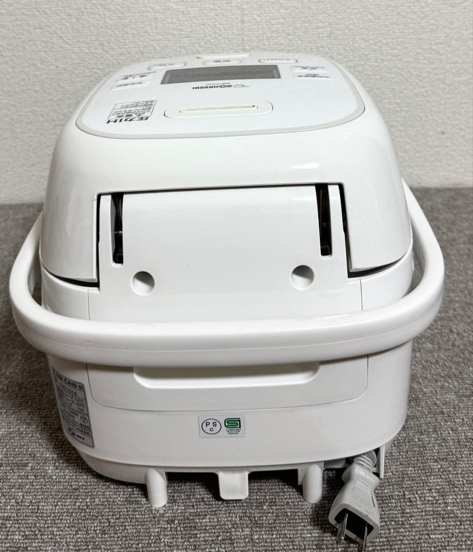 【美品】象印 豪熱大火力 圧力IH炊飯ジャーNW-CA10動作保証