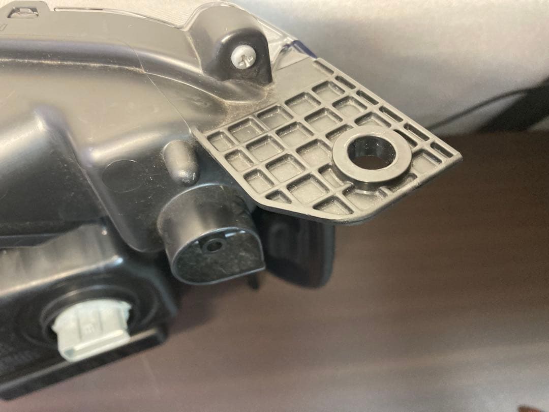 N-BOXカスタム(JF5) 右ヘッドライト　美品